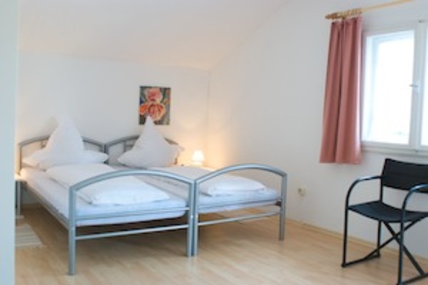Bed and Breakfast in Bad Aibling 2