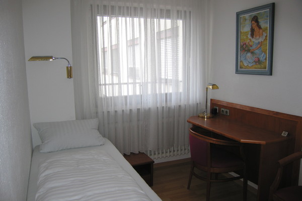 Bed and Breakfast in Freiburg 8