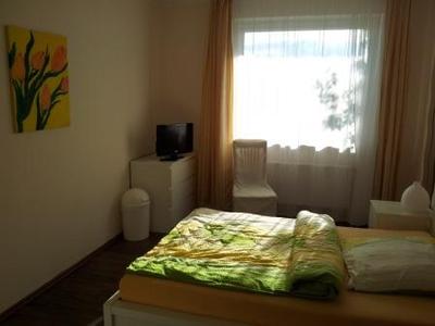 Buchen Sie günstige Privatzimmer in Adendorf