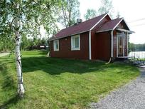 Lapplandstuga am See