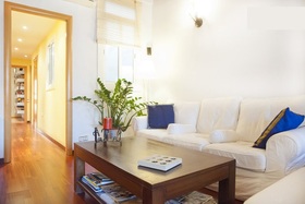 Cosy&confortable spacious central flat, Poble Sec