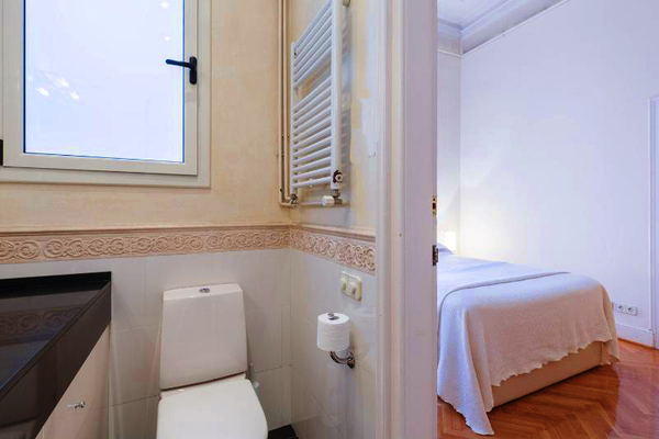 Bed and Breakfast in Barcelona 11