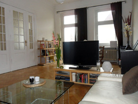 spacious West-Berlin apartment