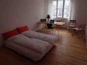 Süßes Zimmer in Berliner Wohnung