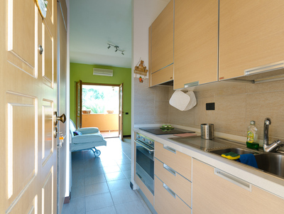 Buchen Sie günstige möbliertes Apartment in Bracciano