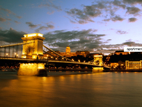 Amazing apt close to Chain Bridge