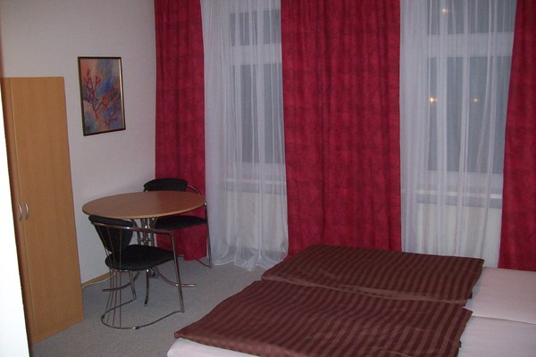 Bed and Breakfast in Dresden 4