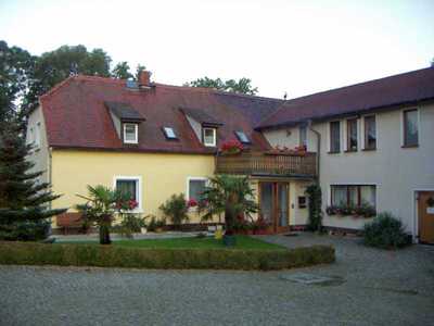 Buchen Sie günstige möbliertes Apartment in Elstra