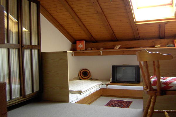 Ferienwohnung in Falera 2