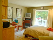 37SLL - Economical - Convenient - Kitchenette