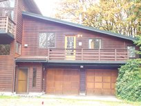 05MBH - 2-Bdrm on Private Acreage, Sleeps 4