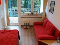 Düsseldorf-Hilden,16 m², ruhiges Zimmer, Südbalkon