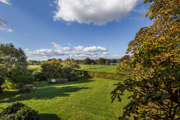 Bed and Breakfast in Hoisdorf 9