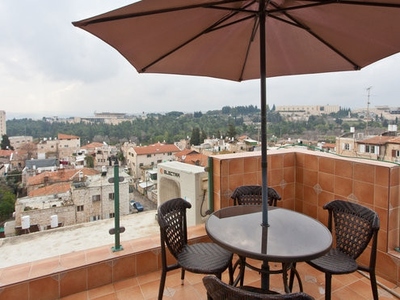 Buchen Sie günstige möbliertes Apartment in Jerusalem