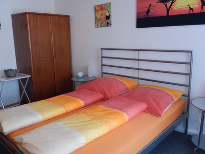 Buchen Sie günstige günstiges Zimmer in Köln