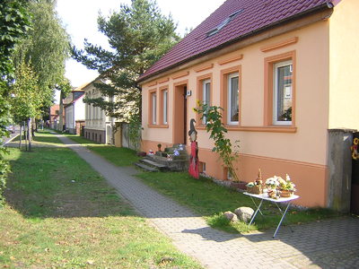 Buchen Sie günstige möbliertes Apartment in Kremmen