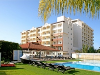 brm apt 200m form sea+pool/tennis