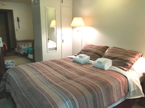 09SLL - Convenient - Inexpensive - Sleeps 2