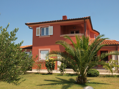 Buchen Sie günstige Wohnung in Medulin