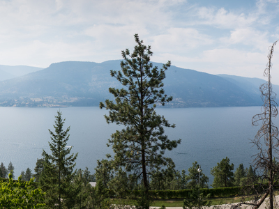 Buchen Sie günstige günstiges Ferienhaus in North Kelowna