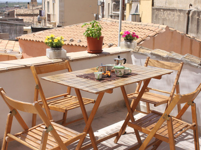 Buchen Sie günstige günstiges Zimmer in Noto