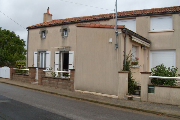 Haus in Nueil-les-Aubiers 3