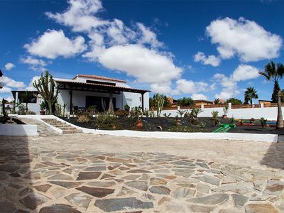 Buchen Sie günstige Feha in Parque Holandés