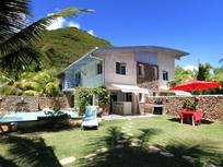 Grande maison de standing à Moorea