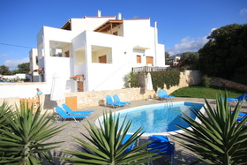 Exclusive Villa mit Pool und Meerblick Kreta 6-8 P