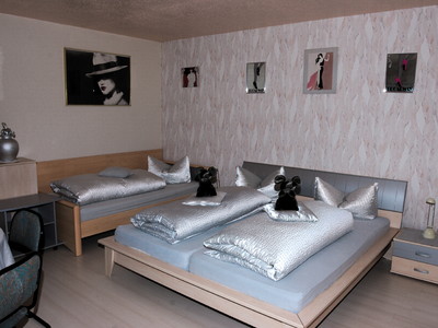 Buchen Sie günstige Ferienhaus in Salzweg