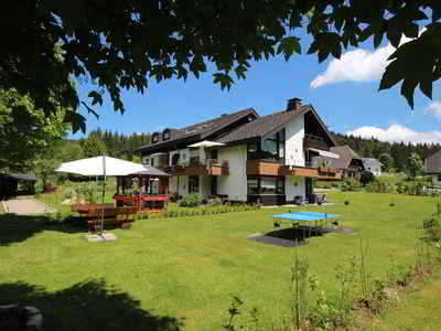 Buchen Sie günstige Ferienwohnung in Schluchsee-Blasiwald