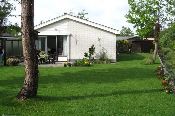 Haus in Sint Maartenszee 1