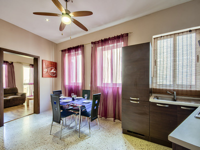 Buchen Sie günstige möbliertes Apartment in Sliema