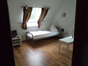 Buchen Sie günstige günstiges Zimmer in Solingen