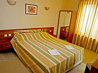 Buchen Sie günstige möbliertes Apartment in Sunny Beach