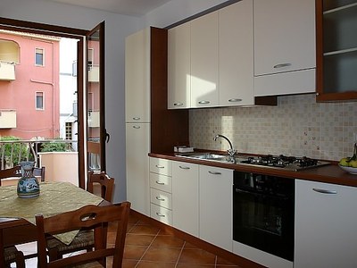 Buchen Sie günstige Wohnung in Trappeto