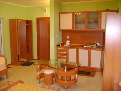 Buchen Sie günstige Ferienhaus in Китен