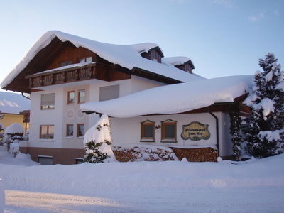 Buchen Sie günstige Wohnung in Wertach