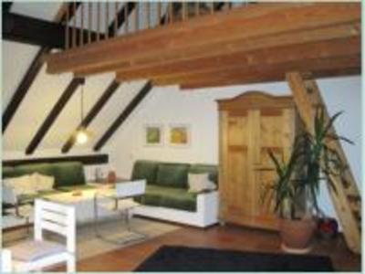 Buchen Sie günstige Wohnung in Woringen